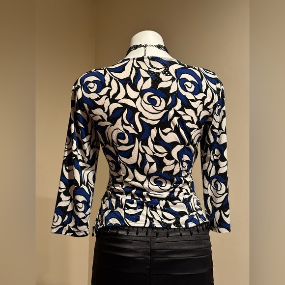MSK Wrap Top Look Blue white black Floral Print. Black Beaded waist Fringe Sz S - Picture 5 of 13
